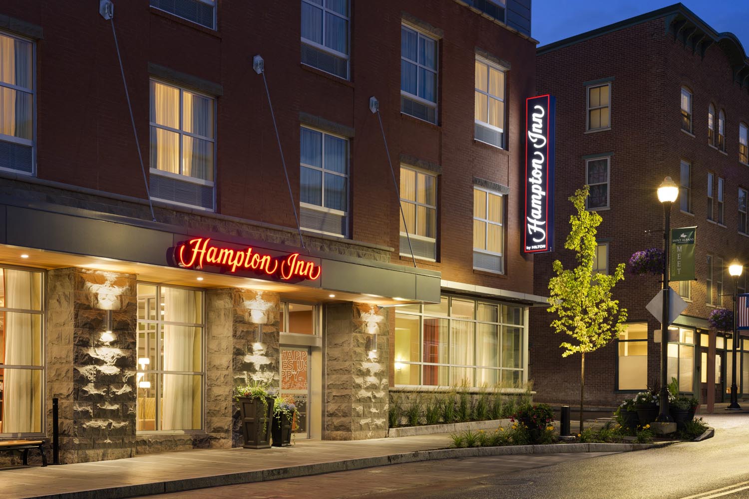 Hampton Inn Wins Hilton's Lighthouse Award
