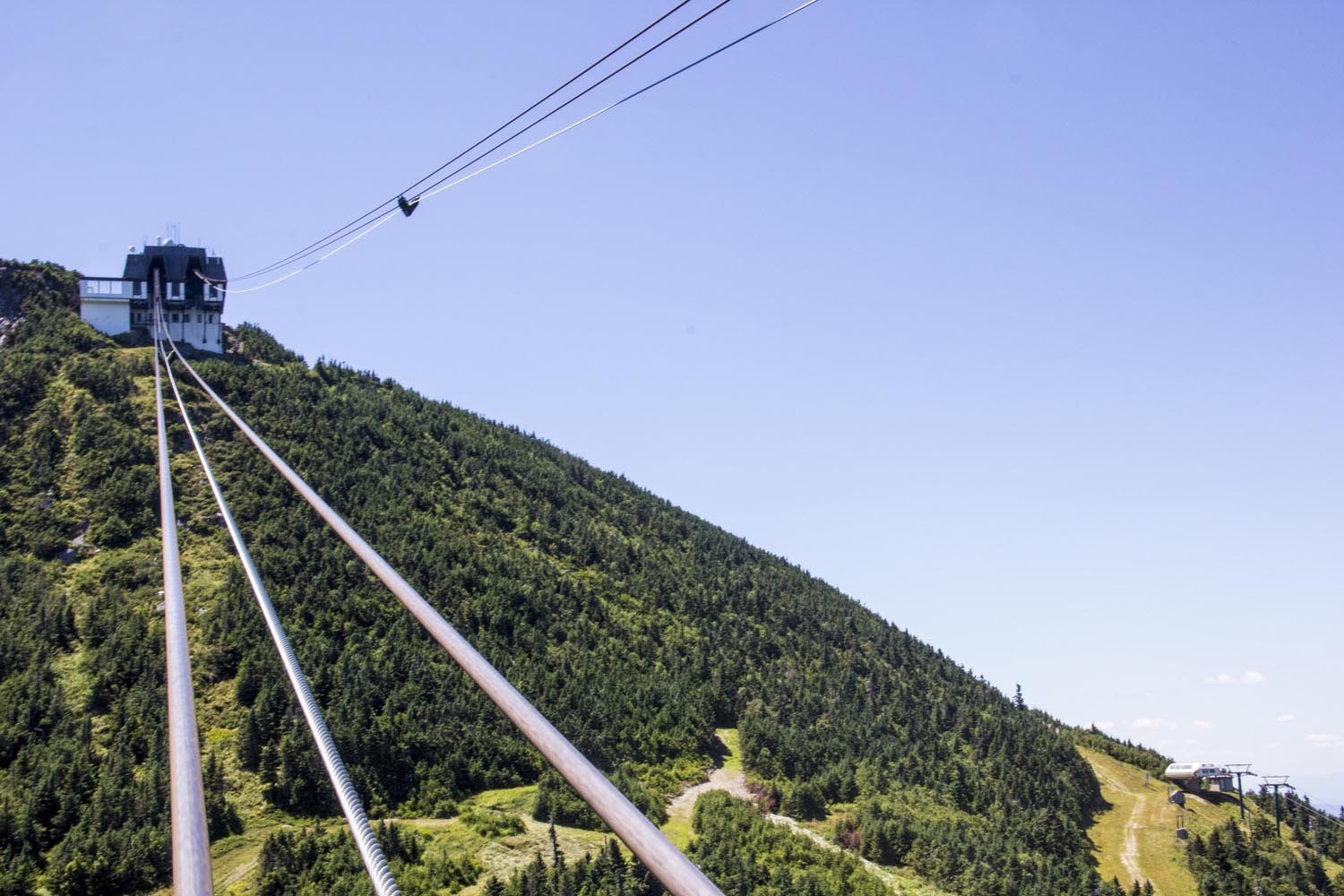 Sky Haus Deli at Jay Peak - Gallery Image